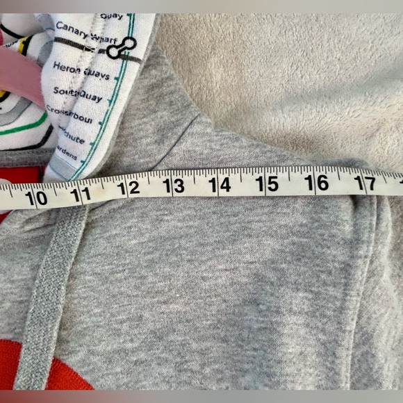 Official London Underground Hoodie with Roundel Logo size S Tube Map in Hood - Picture 13 of 15